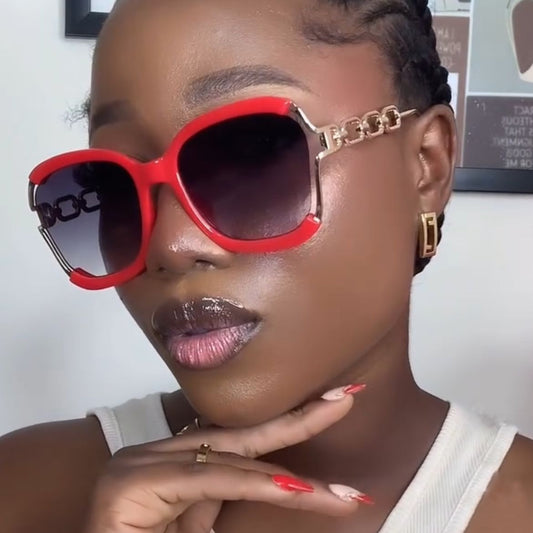 Square Rim Chain Sunglasses